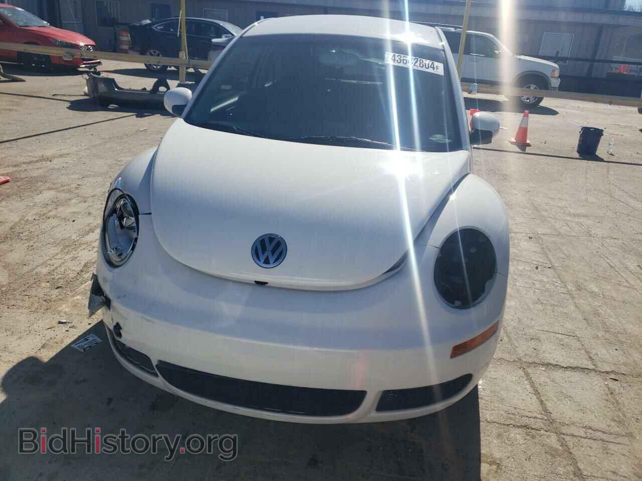 2010 VOLKSWAGEN BEETLE - VIN: 3VWPW3AG1AM008405 - Фото 5
