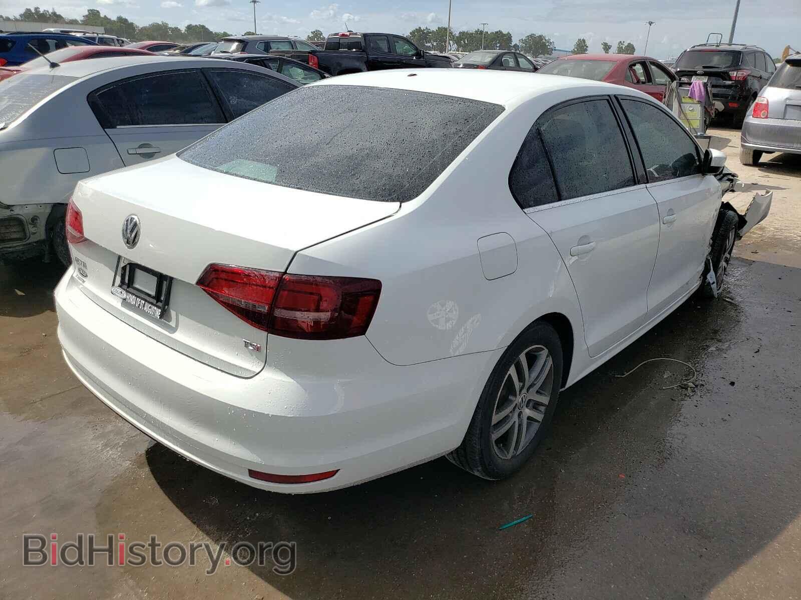 2017 VOLKSWAGEN JETTA - VIN: 3VW2B7AJ6HM322098 - Фото 4