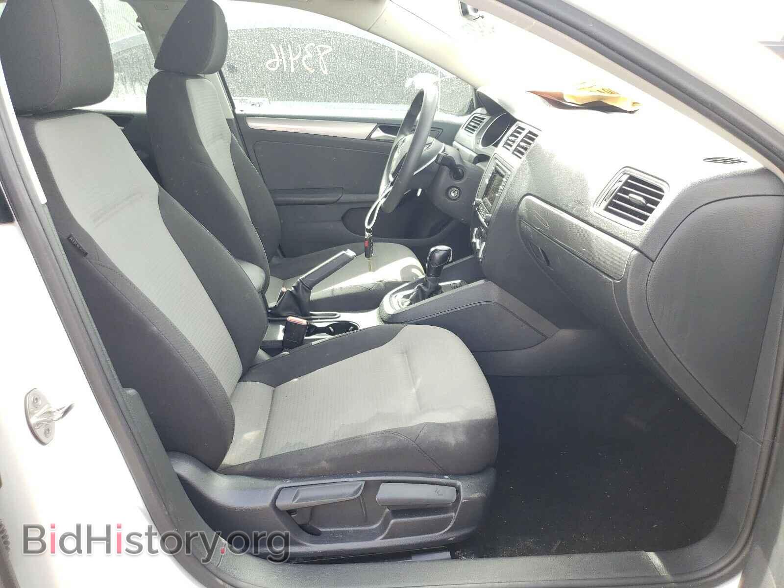 2017 VOLKSWAGEN JETTA - VIN: 3VW2B7AJ6HM322098 - Фото 5