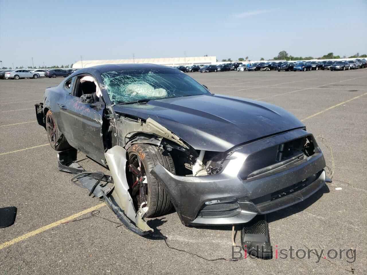Photo 1FA6P8AM6F5409143 - FORD MUSTANG 2015