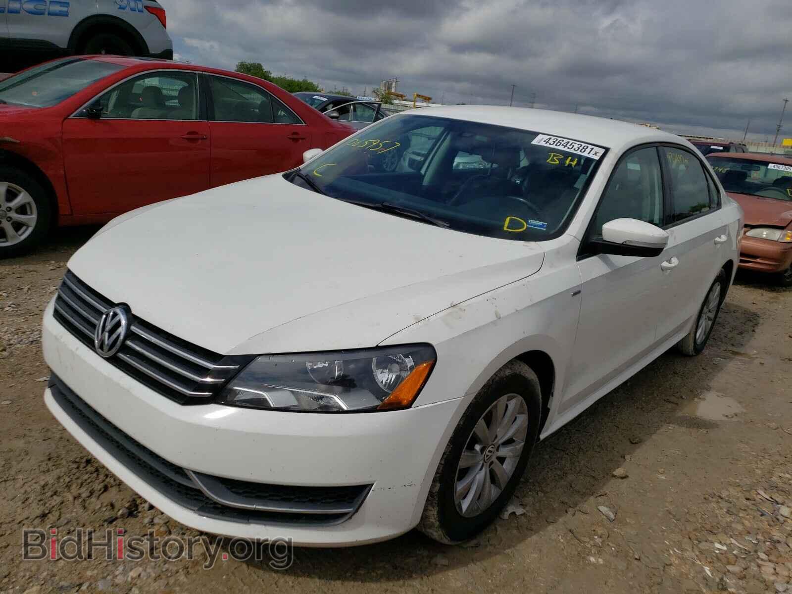 2014 VOLKSWAGEN PASSAT - VIN: 1VWAT7A33EC065957 - Фото 2