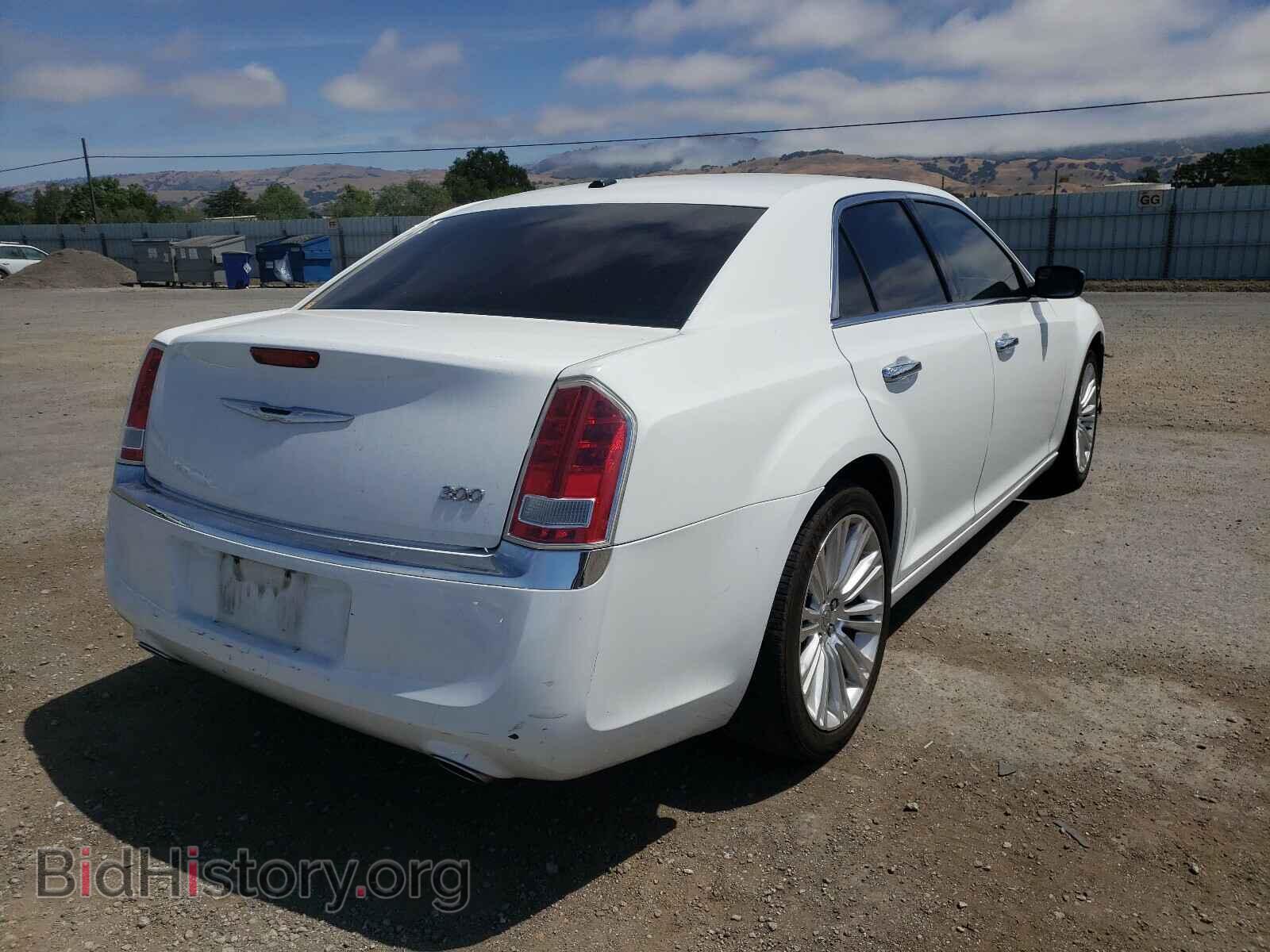 2011 CHRYSLER 300 - VIN: 2C3CA5CG0BH579963 - Фото 4