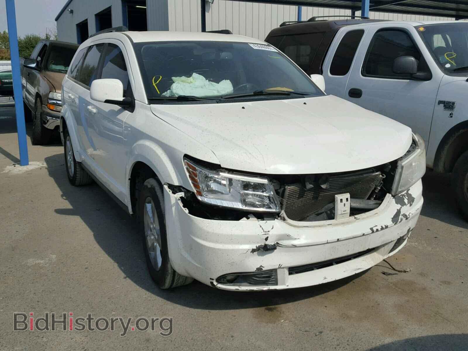 Фотография 3D4PG5FV5AT110107 - DODGE JOURNEY 2010