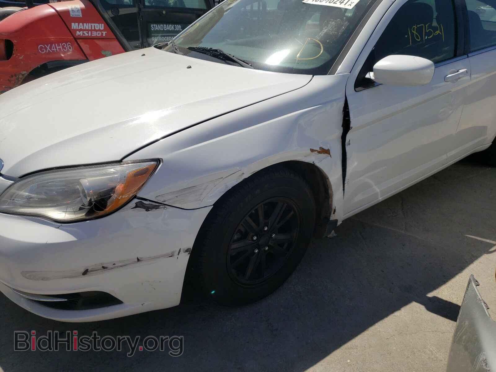 2013 CHRYSLER 200 - VIN: 1C3CCBBG4DN573460 - Фото 9