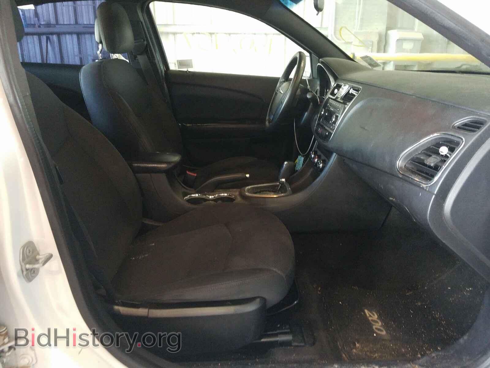2014 CHRYSLER 200 - VIN: 1C3CCBAB2EN208119 - Фото 5