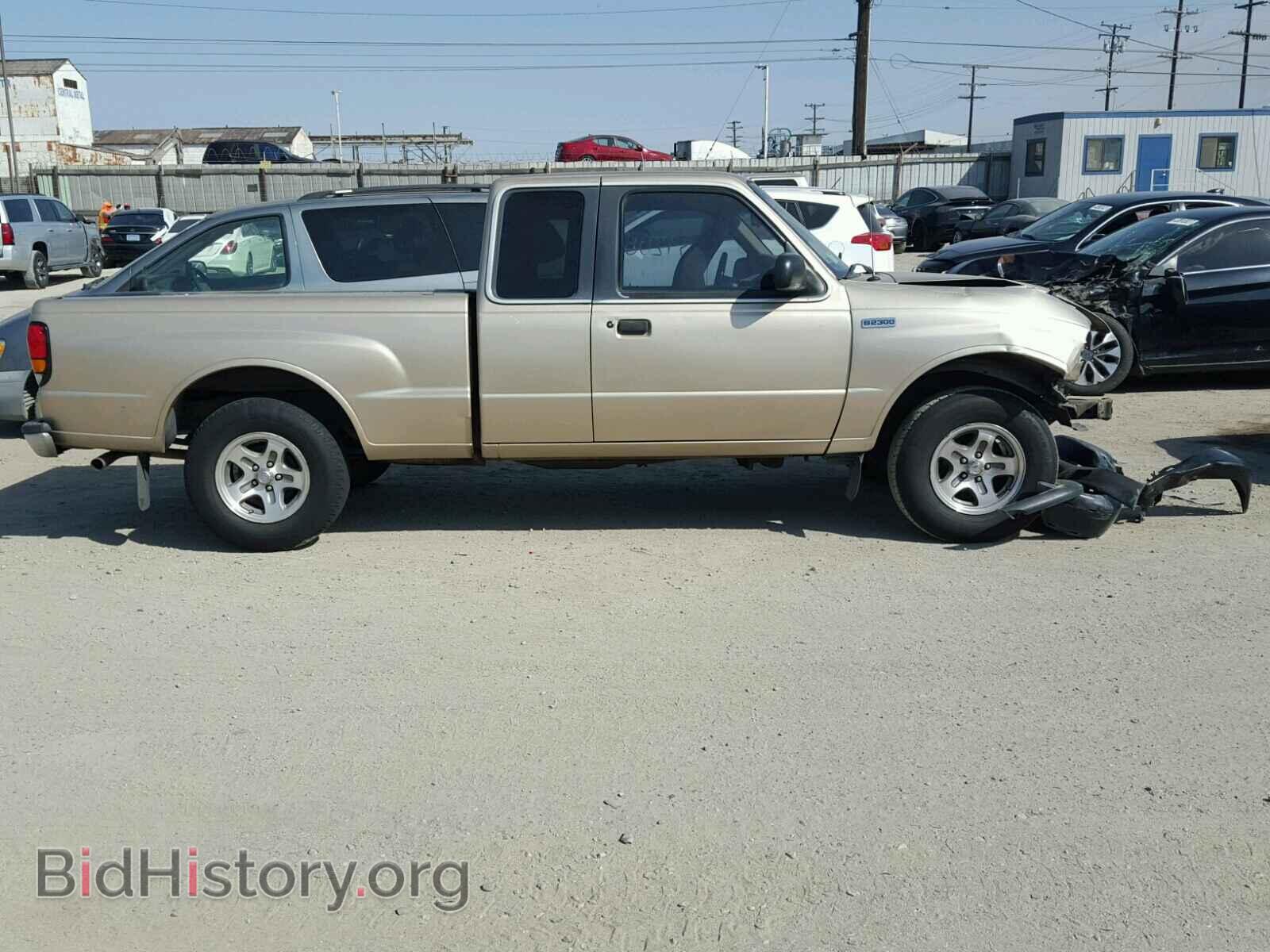 1999 MAZDA B2500 - VIN: 4F4YR16C0XTM34371 - Фото 9