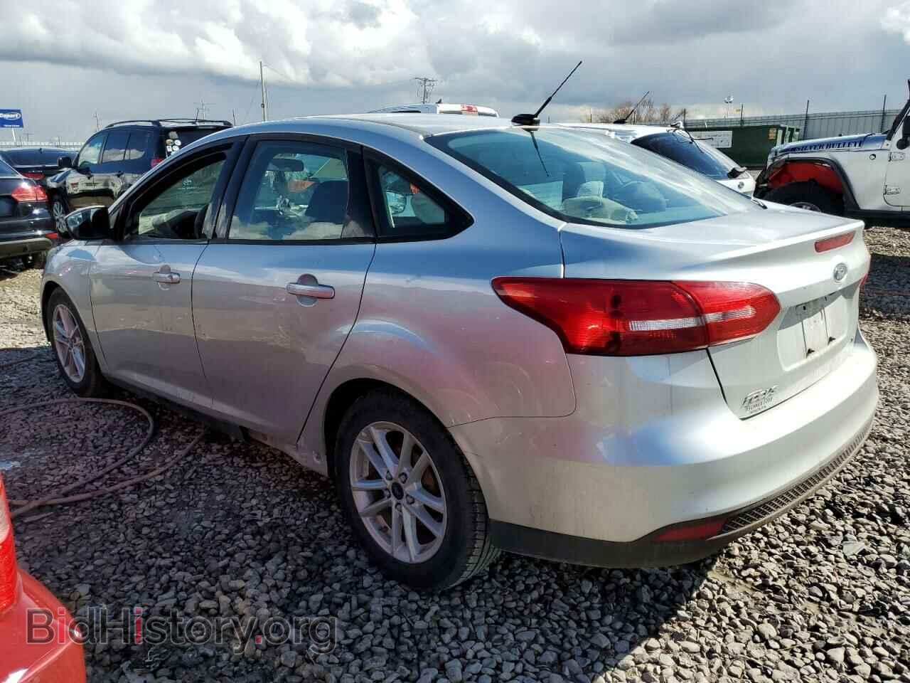 2016 FORD FOCUS - VIN: 1FADP3F23GL286495 - Photo 2