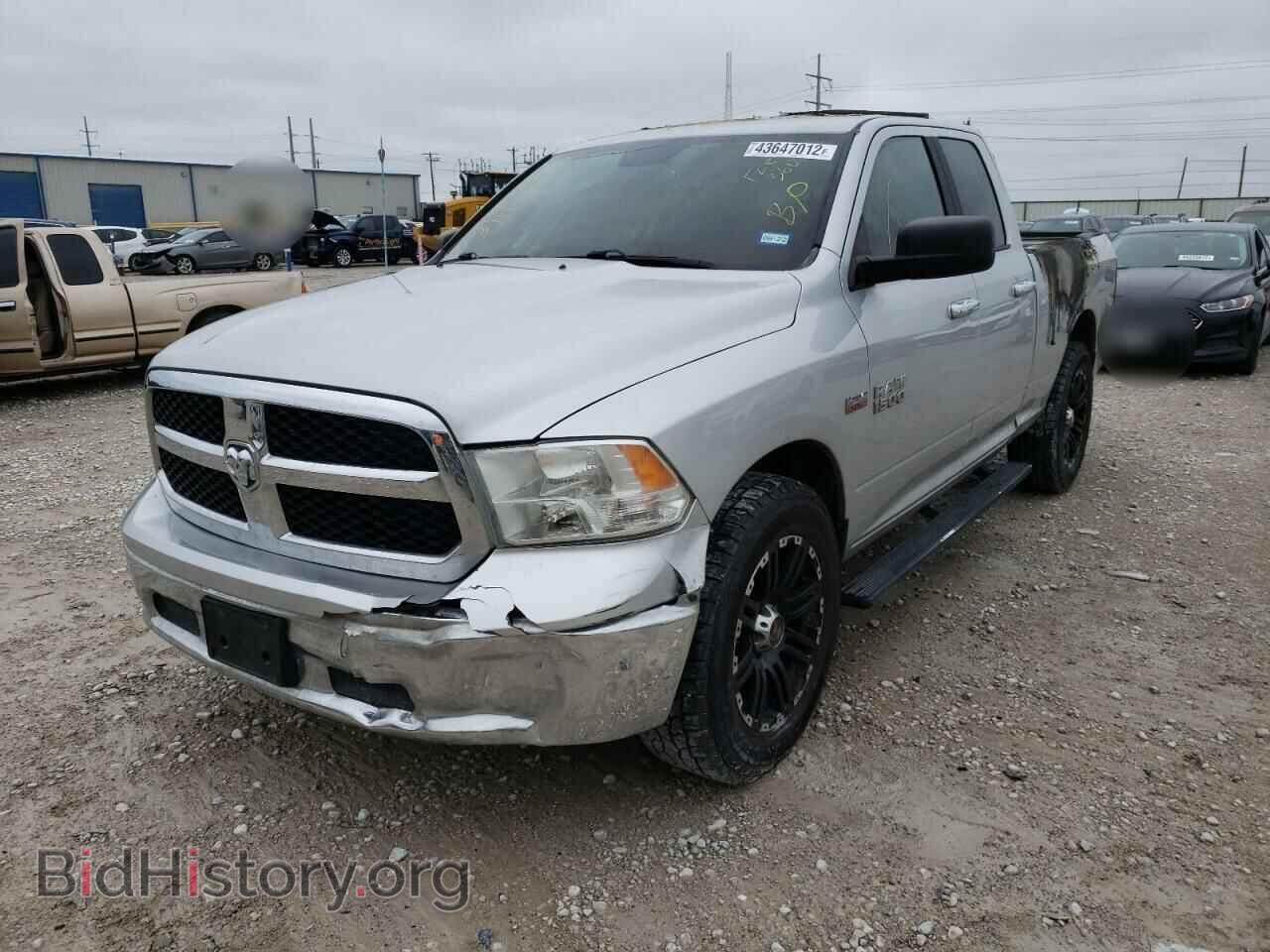 2017 RAM 1500 - VIN: 1C6RR7GT1HS552006 - Photo 2