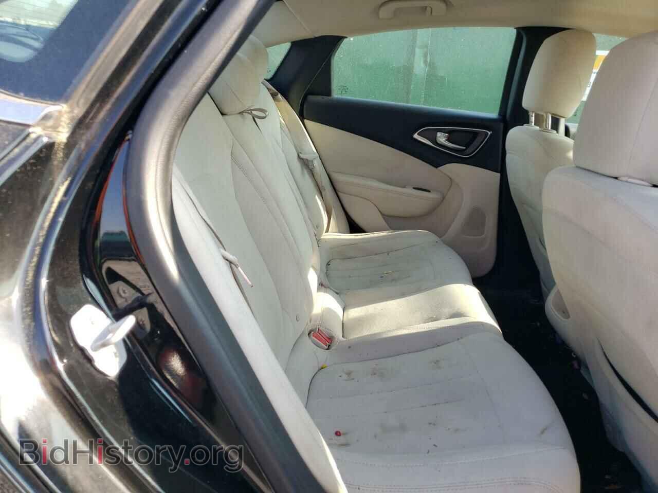 2016 CHRYSLER 200 - VIN: 1C3CCCABXGN131217 - Фото 10