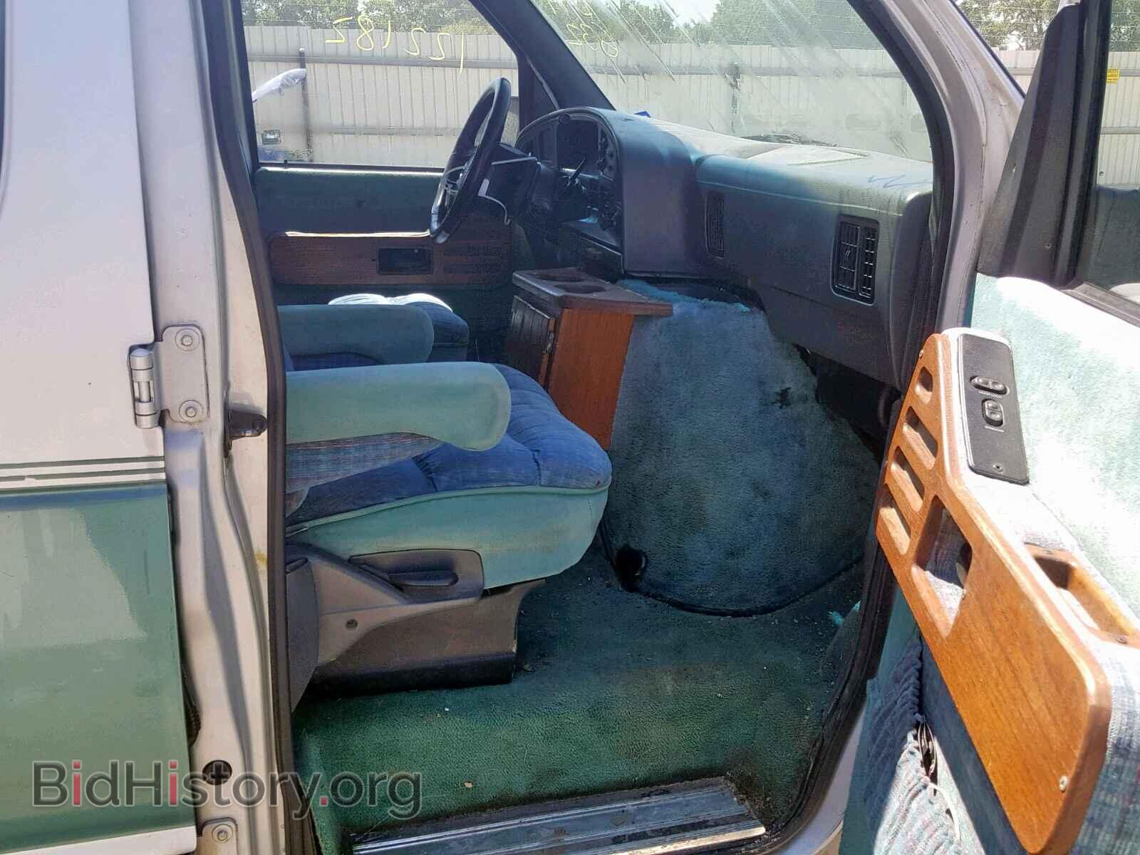 1992 FORD ECONOLINE - VIN: 1FDEE14NXNHB44632 - Фото 5