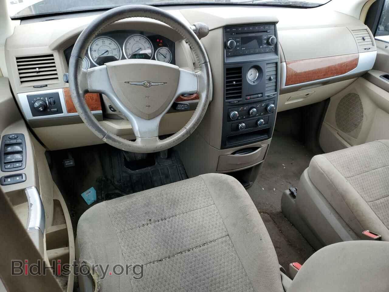 2008 CHRYSLER MINIVAN - VIN: 2A8HR54P48R738651 - Фото 8
