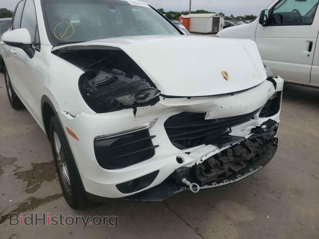 2016 PORSCHE CAYENNE - VIN: WP1AA2A23GLA04063 - Photo 9