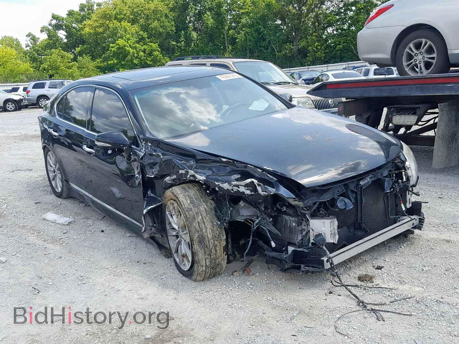 Фотография JTHCL5EF3C5013247 - LEXUS LS460 2012