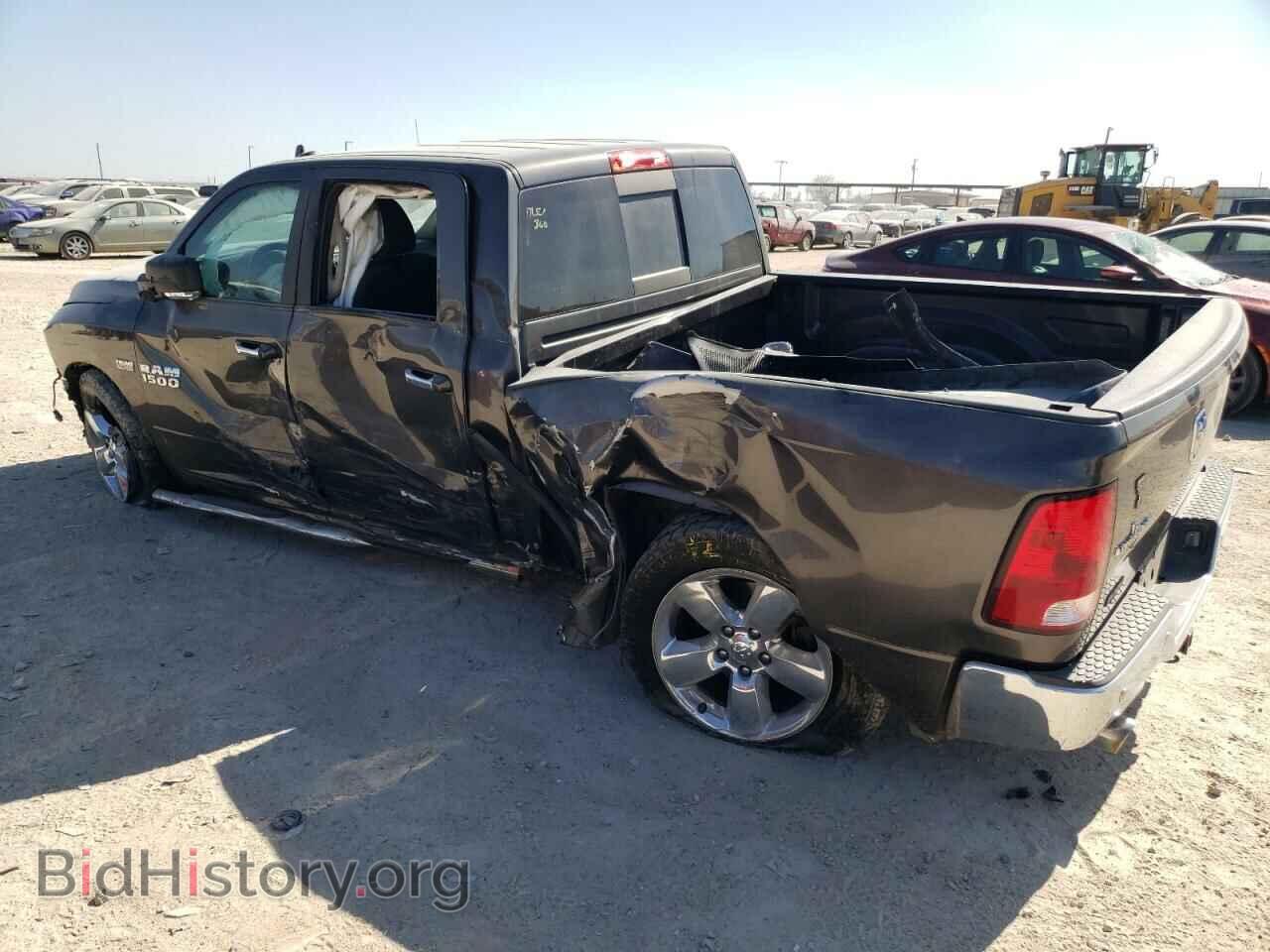 2017 RAM 1500 - VIN: 3C6RR6LT5HG721810 - Фото 2