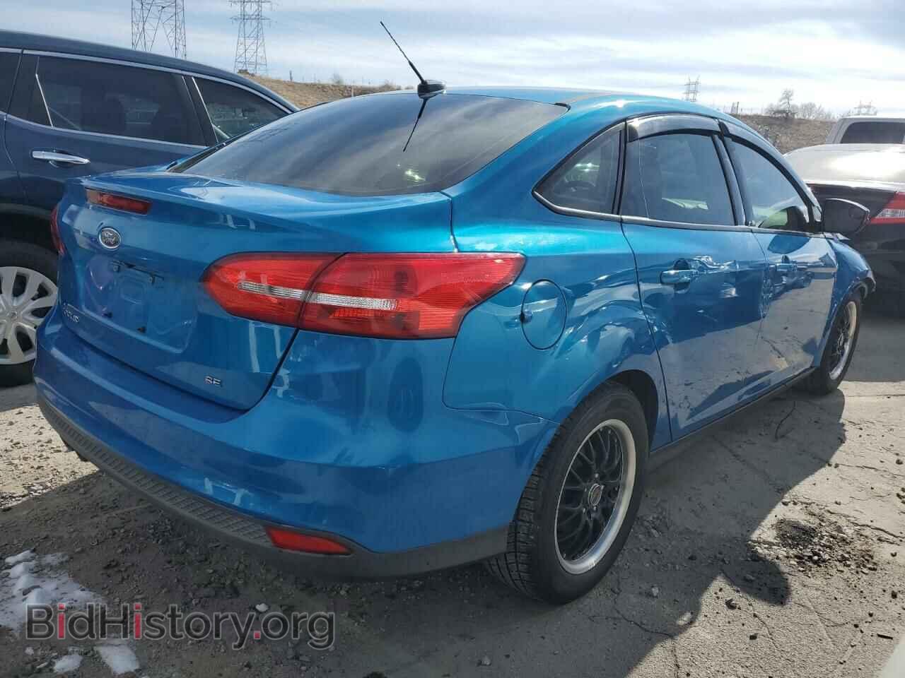 2017 FORD FOCUS - VIN: 1FADP3F21HL205611 - Фото 3