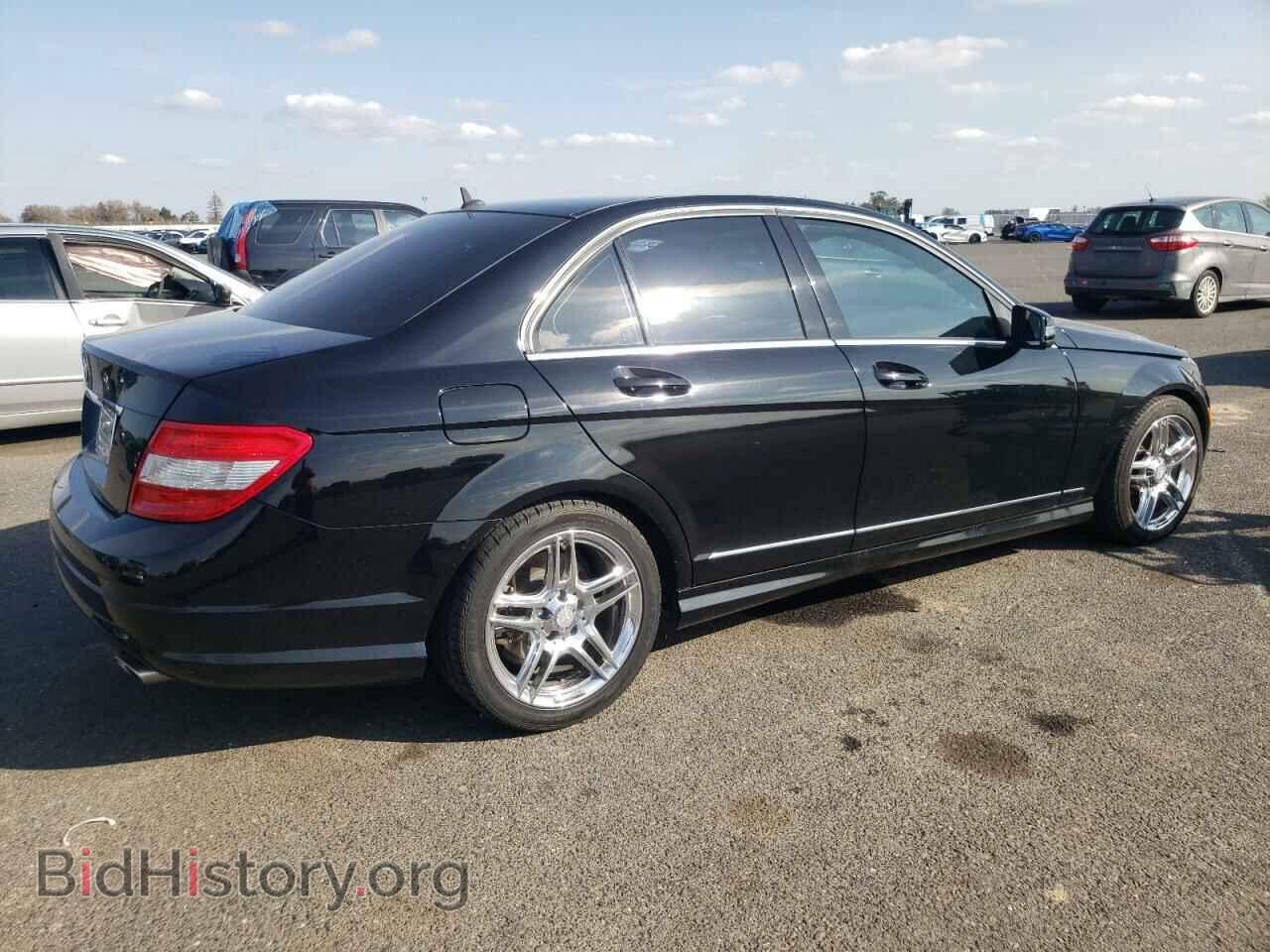 2011 MERCEDES-BENZ C-CLASS - VIN: WDDGF5EB4BA527353 - Фото 3