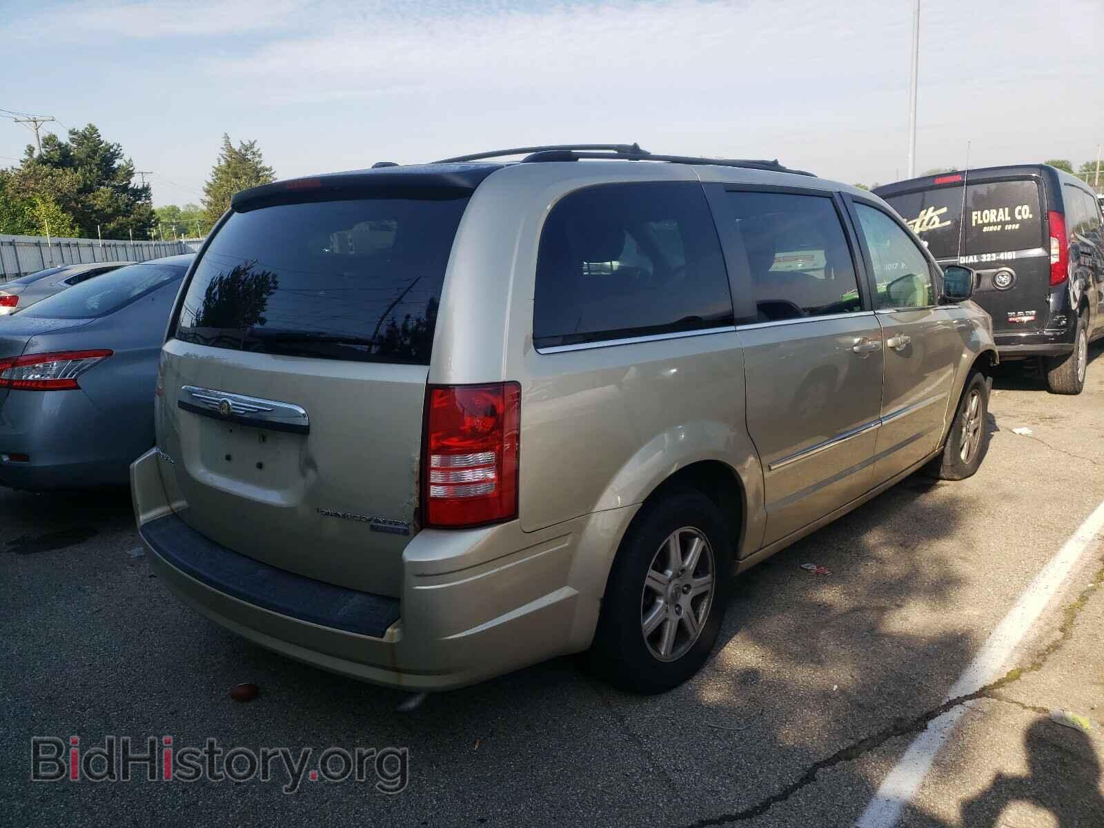 2010 CHRYSLER MINIVAN - VIN: 2A4RR5D17AR240094 - Фото 4