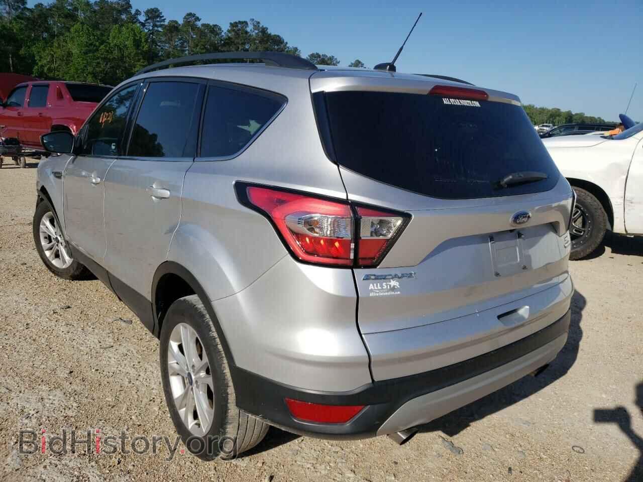 2018 FORD ESCAPE - VIN: 1FMCU0G96JUB62632 - Фото 3