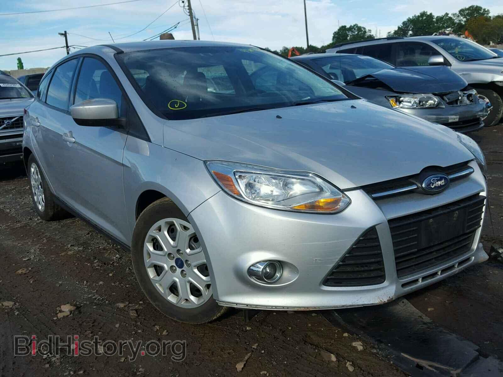 Photo 1FAHP3K28CL281682 - FORD FOCUS 2012