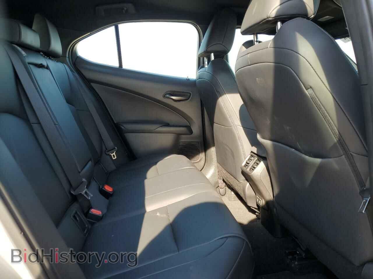 2019 LEXUS UX 200 - VIN: JTHY3JBH6K2000948 - Фото 10