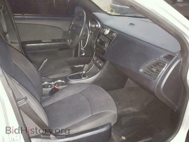 2012 CHRYSLER 200 - VIN: 1C3CCBAB3CN208448 - Фото 5