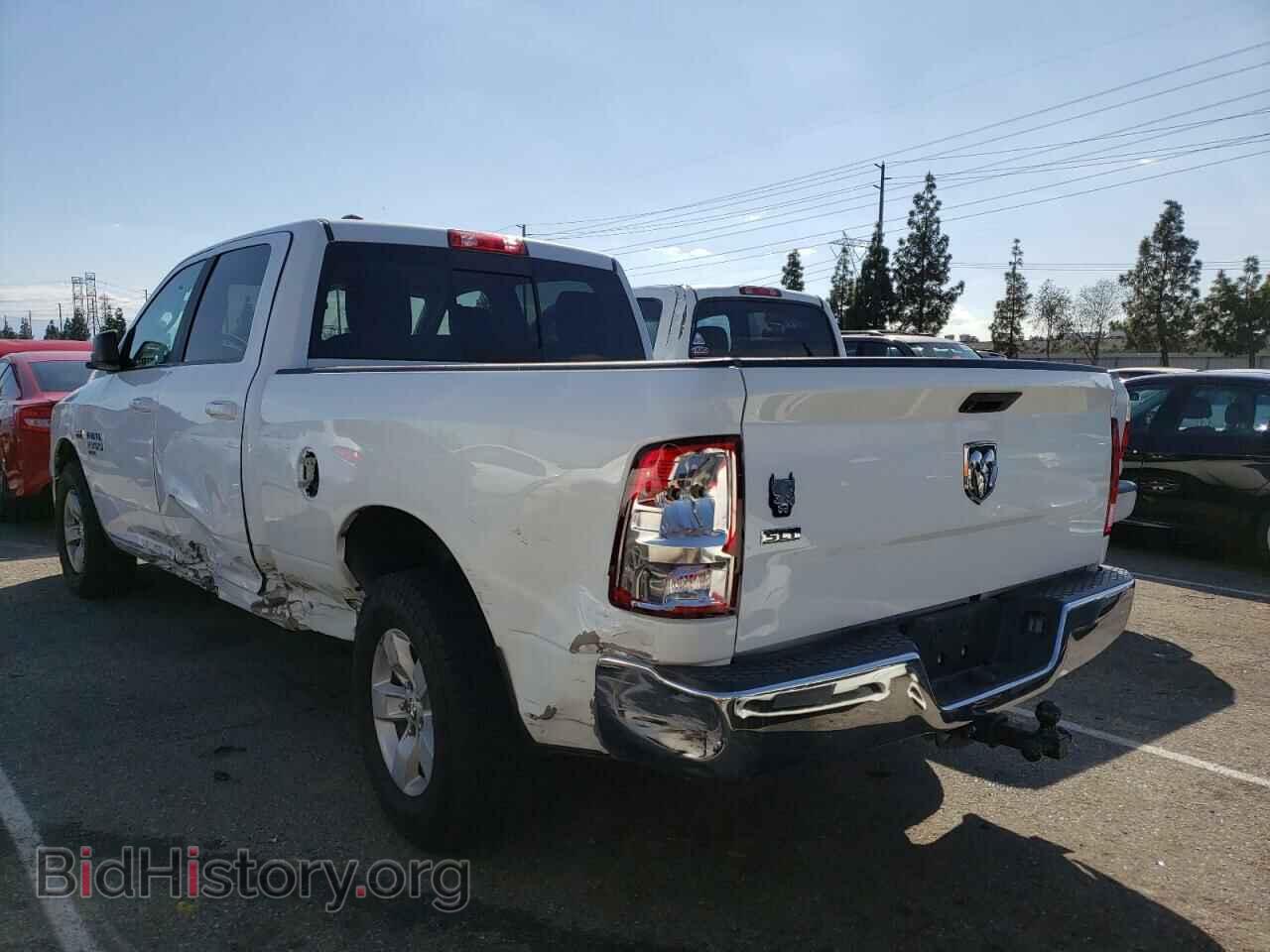 2019 RAM 1500 - VIN: 1C6RR6TT9KS585231 - Фото 2