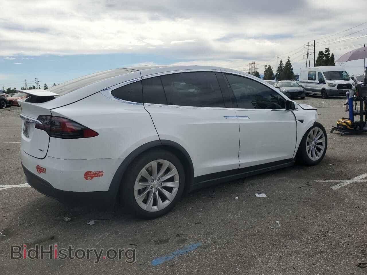 2017 TESLA MODEL X - VIN: 5YJXCBE2XHF041812 - Photo 3