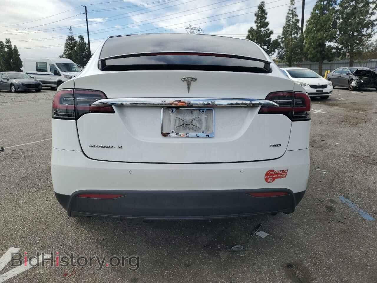 2017 TESLA MODEL X - VIN: 5YJXCBE2XHF041812 - Photo 6