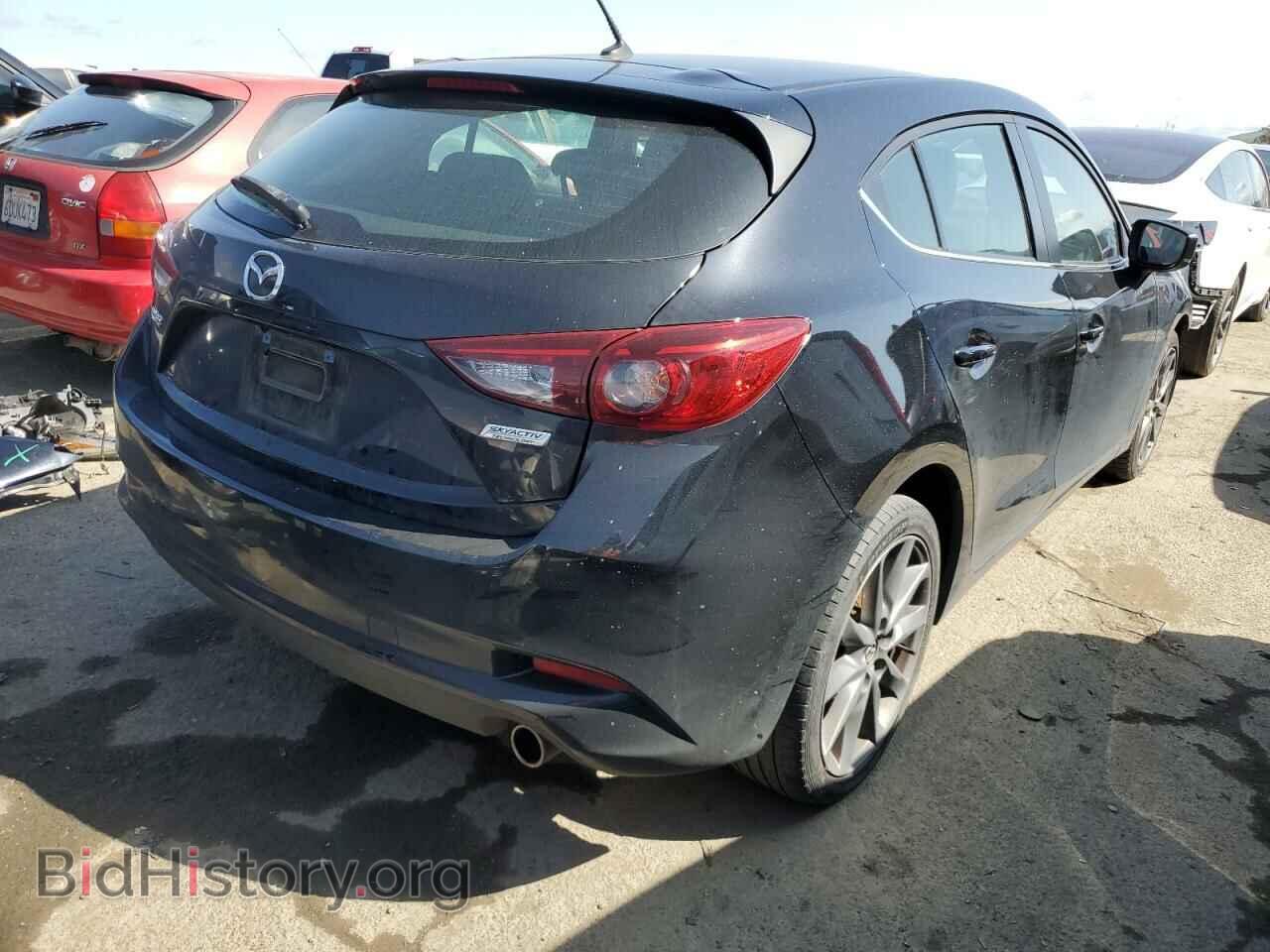 2018 MAZDA 3 - VIN: 3MZBN1L31JM215078 - Фото 3