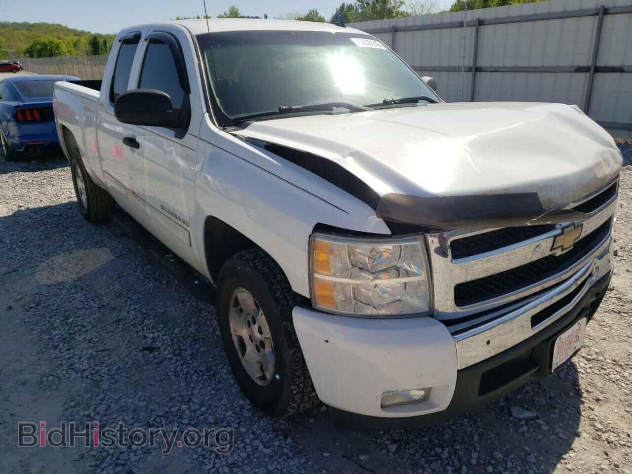 Фотография 1GCRCSE08BZ229088 - CHEVROLET SILVERADO 2011