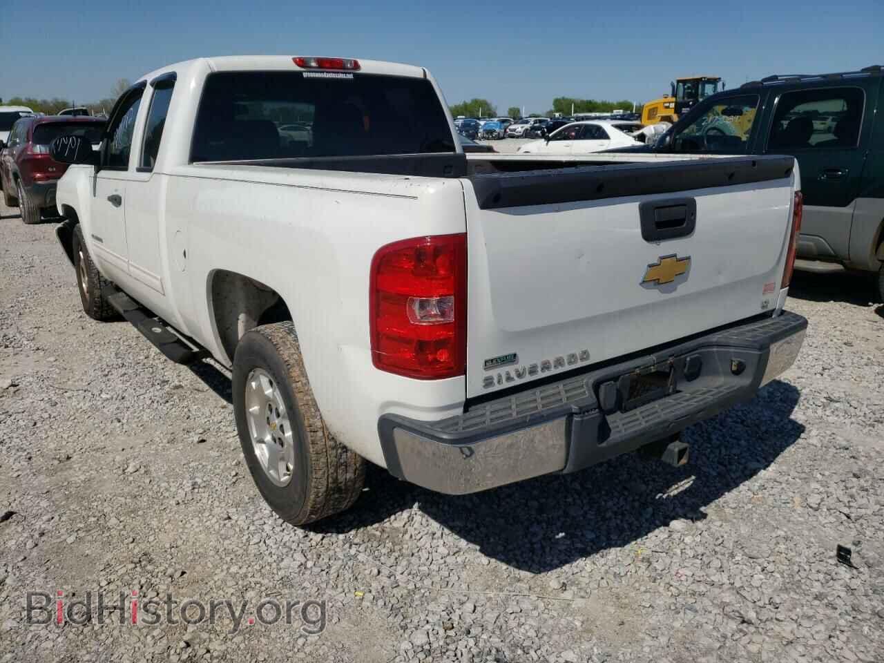2011 CHEVROLET SILVERADO - VIN: 1GCRCSE08BZ229088 - Фото 3