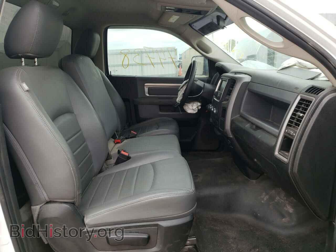 2019 RAM 1500 - VIN: 3C6JR6DT0KG500666 - Фото 5