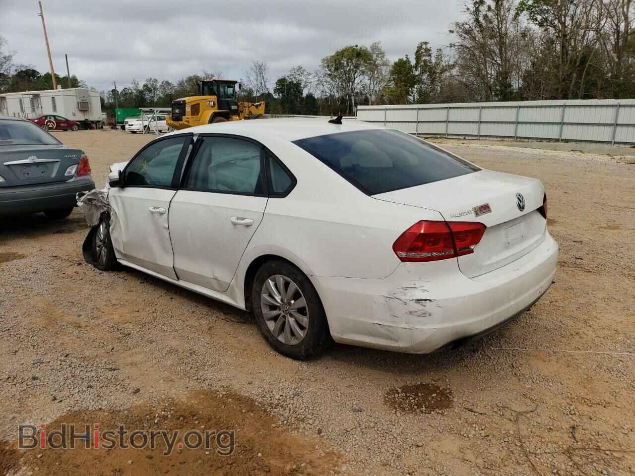 2015 VOLKSWAGEN PASSAT - VIN: 1VWAT7A36FC002045 - Фото 2