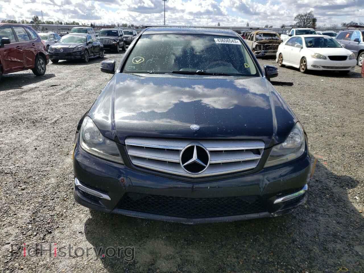2012 MERCEDES-BENZ C-CLASS - VIN: WDDGF4HB1CA636943 - Фото 5