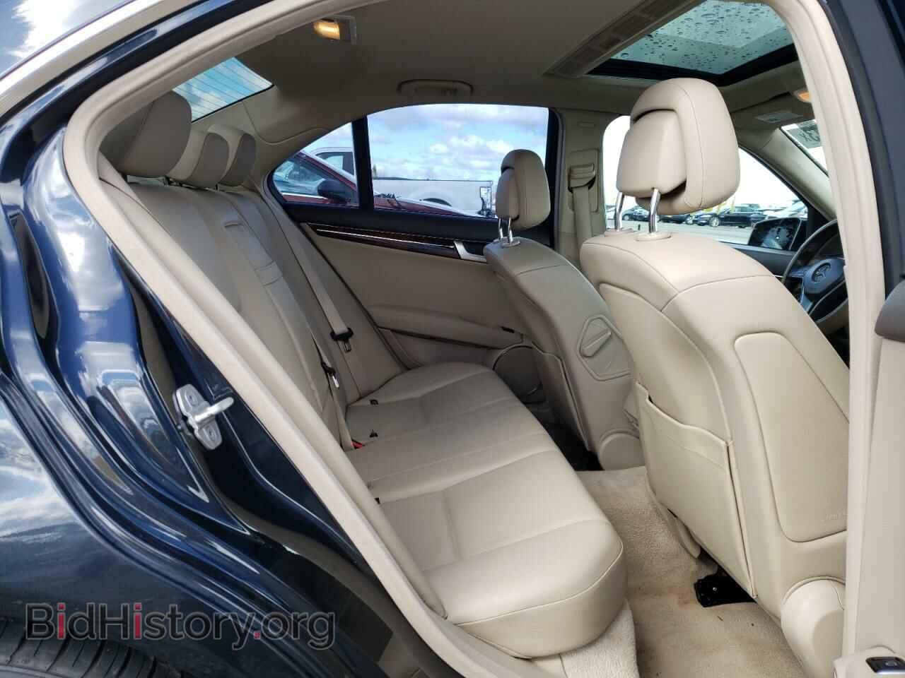 2012 MERCEDES-BENZ C-CLASS - VIN: WDDGF4HB1CA636943 - Фото 10