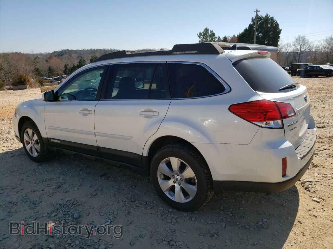 2011 SUBARU OUTBACK - VIN: 4S4BRDKC8B2425983 - Фото 2