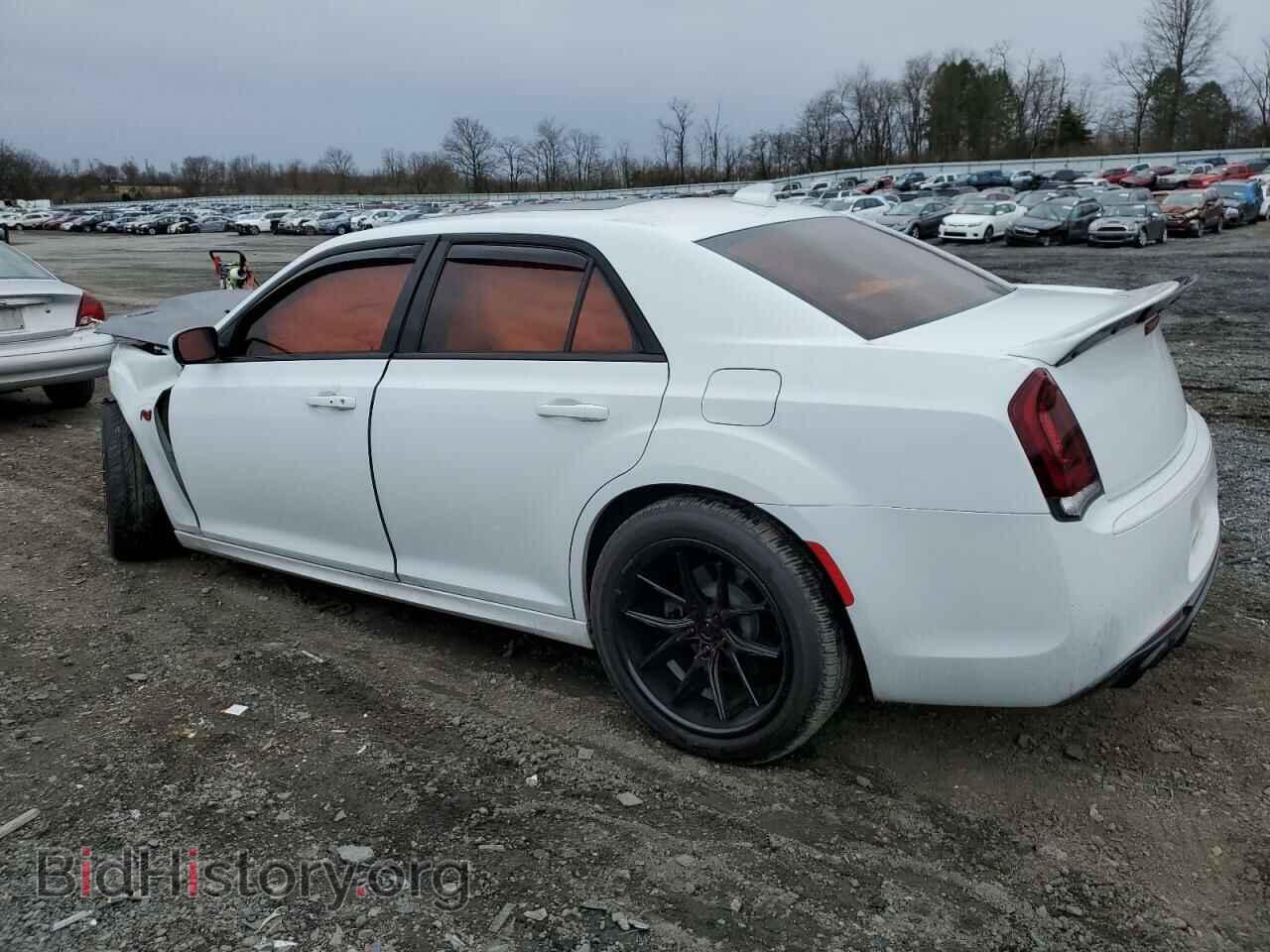 2016 CHRYSLER 300 - VIN: 2C3CCABT7GH111317 - Фото 2
