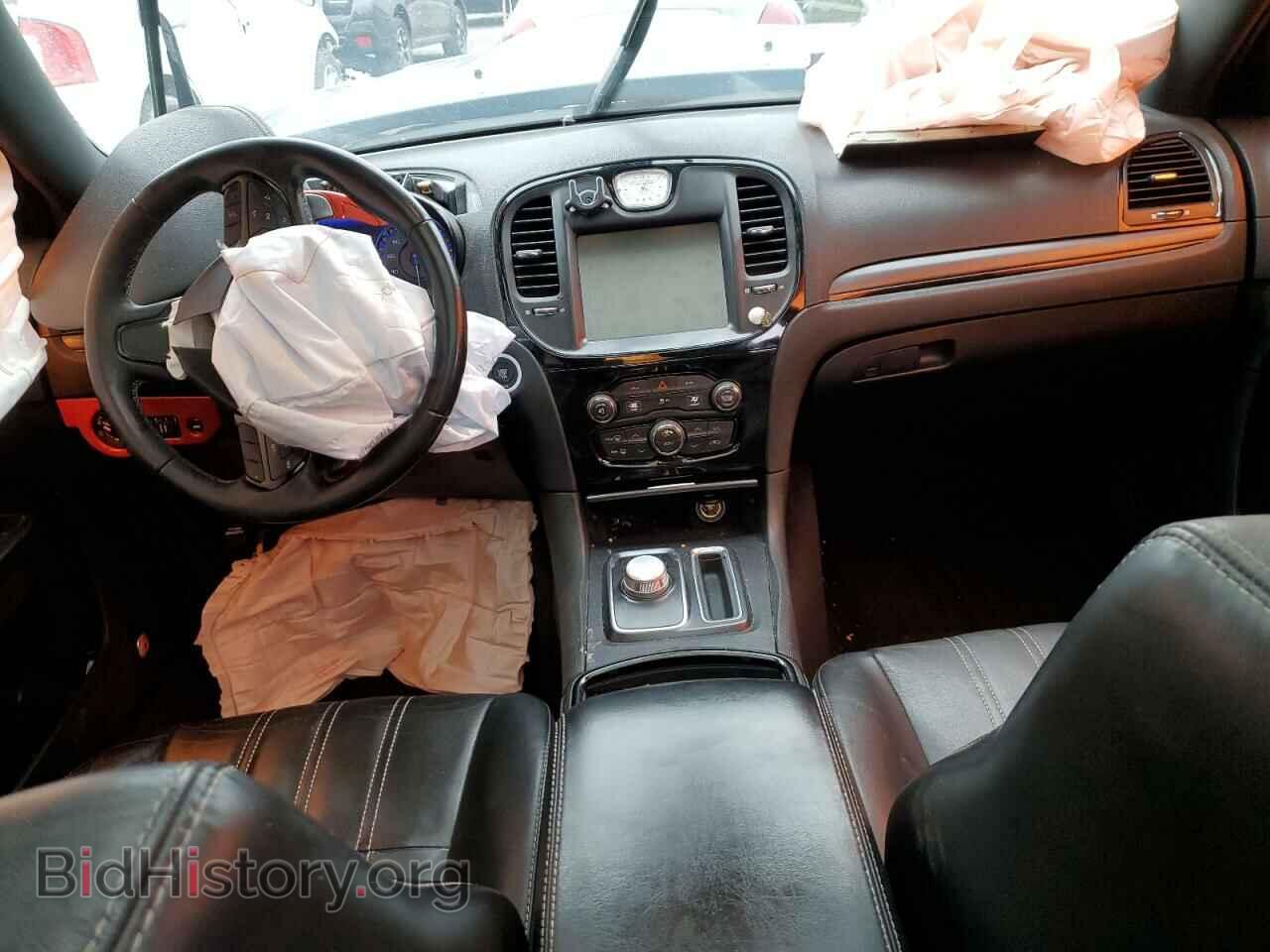 2016 CHRYSLER 300 - VIN: 2C3CCABT7GH111317 - Фото 8