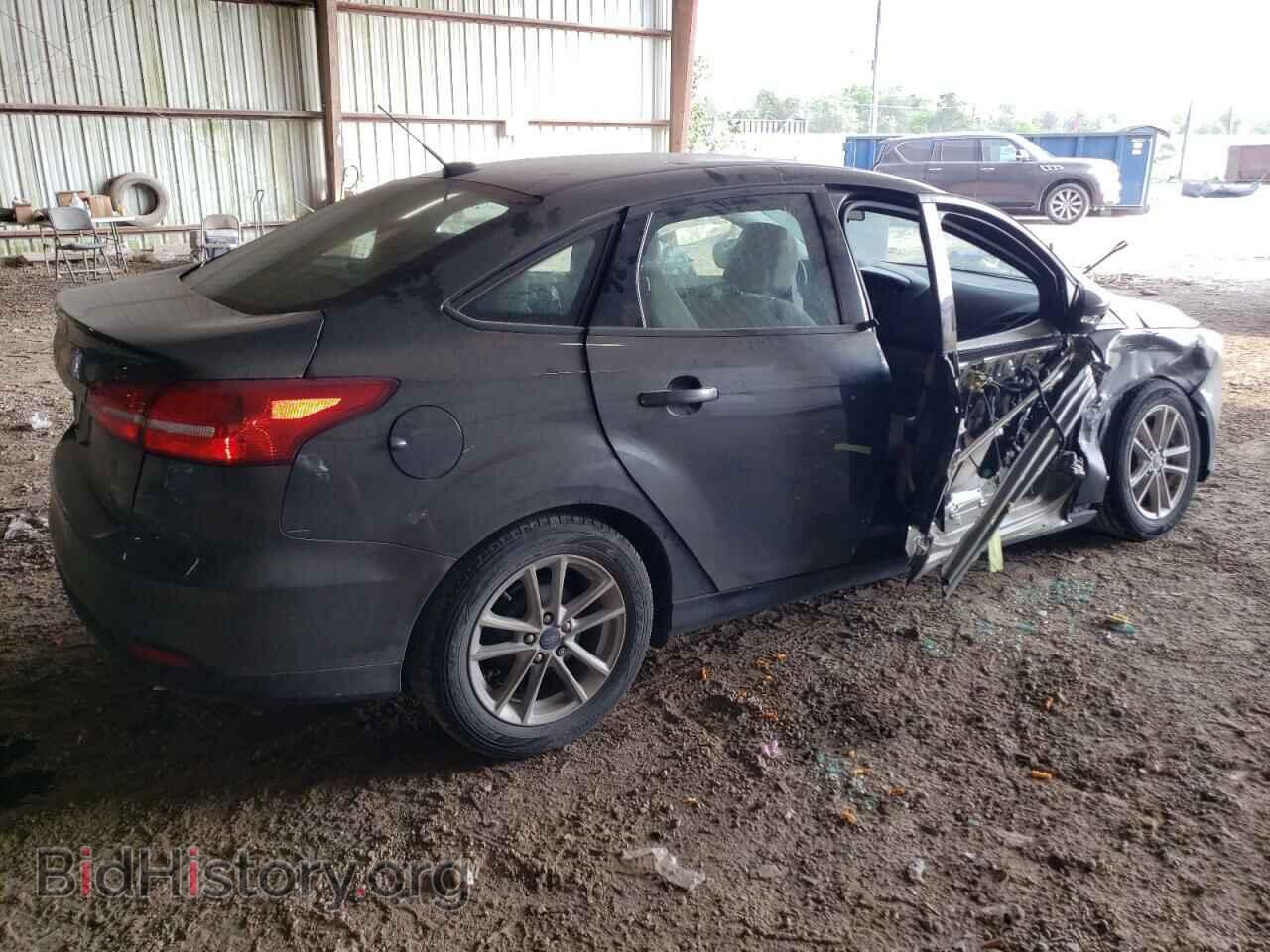 2017 FORD FOCUS - VIN: 1FADP3F24HL270646 - Фото 3