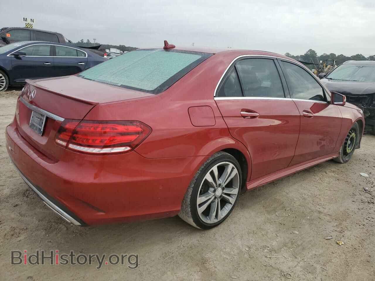 2014 MERCEDES-BENZ E-CLASS - VIN: WDDHF5KBXEA976372 - Фото 3