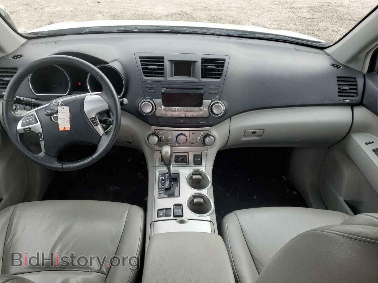 2012 TOYOTA HIGHLANDER - VIN: 5TDBK3EH8CS118415 - Фото 8