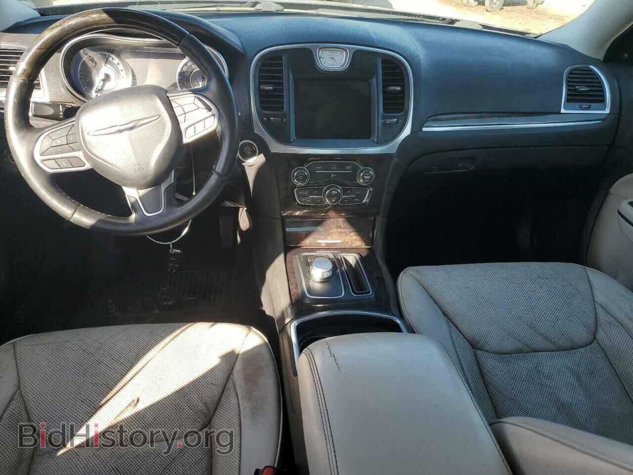 2018 CHRYSLER 300 - VIN: 2C3CCAEG9JH136631 - Фото 8