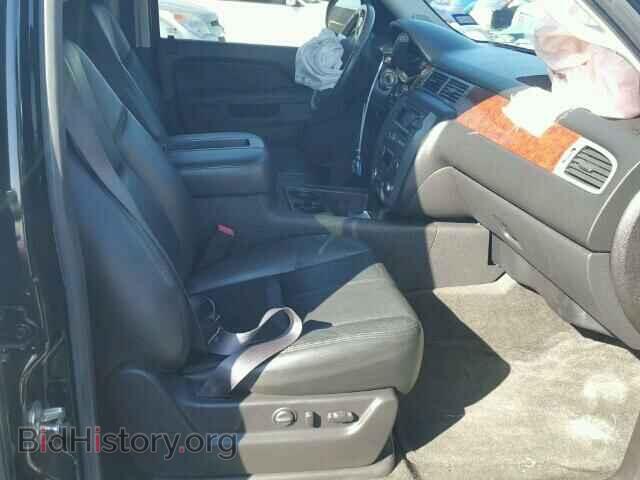 2011 GMC YUKON - VIN: 1GKS1CE01BR396619 - Фото 5