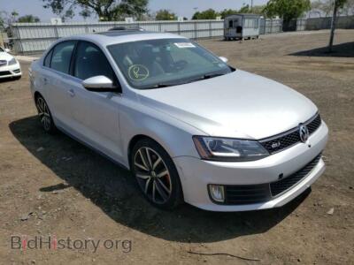 2013 Volkswagen JETTA Jetta GLI, серебристый — VIN 3VW5A7AJ6DM256386, Copart