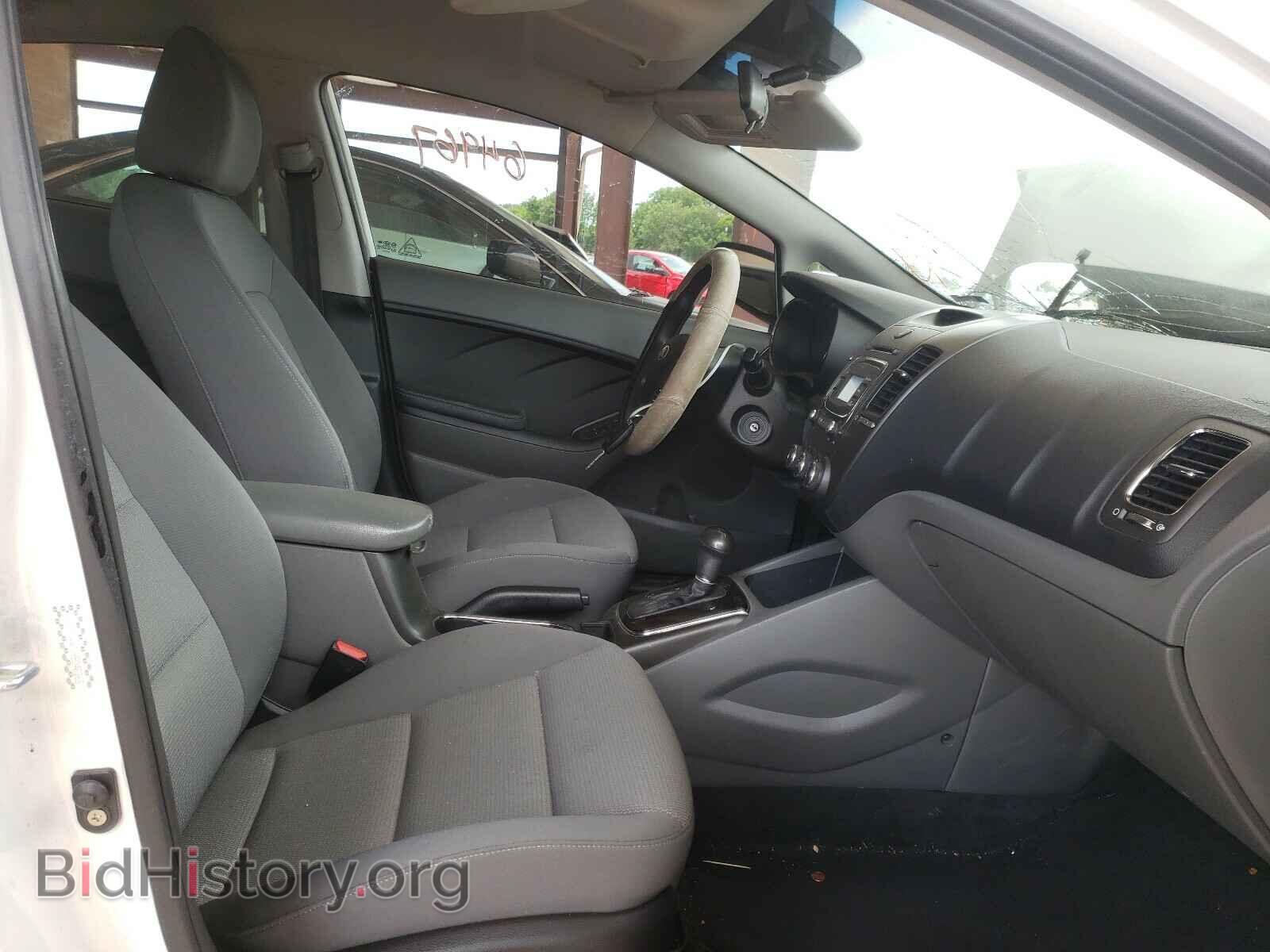 2017 KIA FORTE - VIN: 3KPFK4A70HE048365 - Фото 5