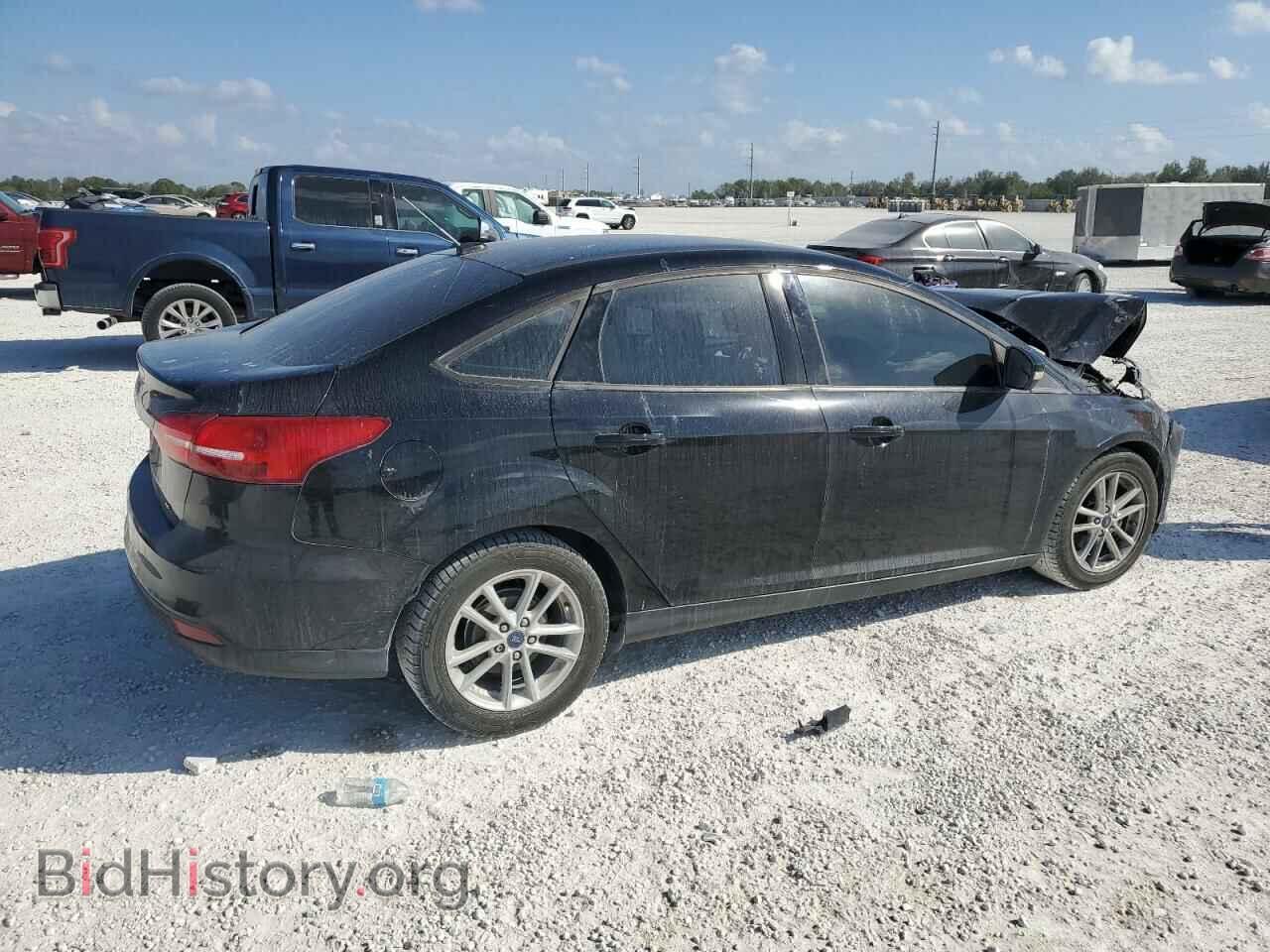 2017 FORD FOCUS - VIN: 1FADP3F23HL241400 - Фото 3