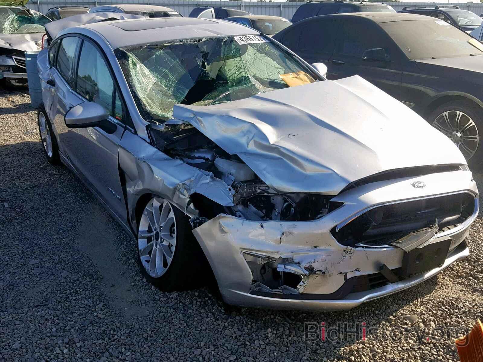 Фотография 3FA6P0LU3KR178949 - FORD FUSION SE 2019