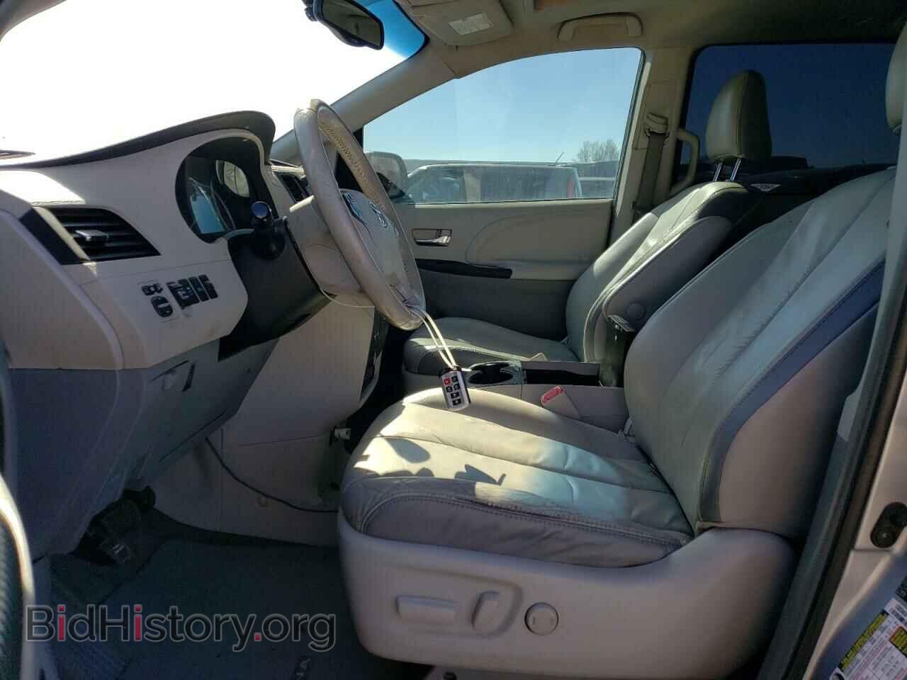 2011 TOYOTA All Models - VIN: 5TDDK3DCXBS021875 - Фото 7