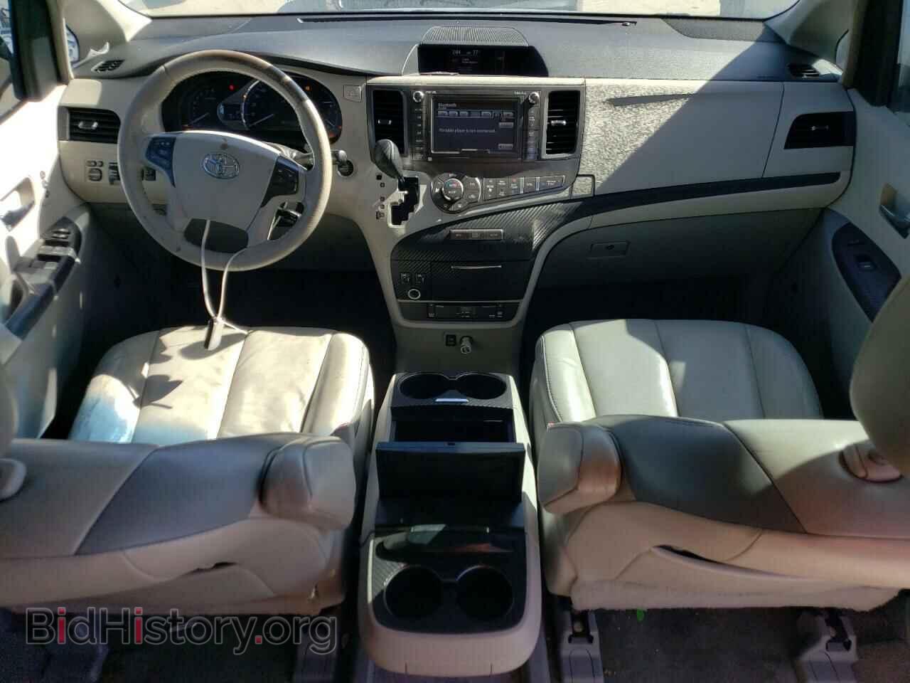 2011 TOYOTA All Models - VIN: 5TDDK3DCXBS021875 - Фото 8