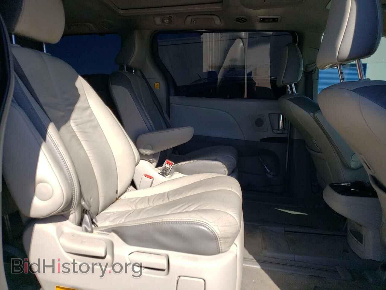 2011 TOYOTA All Models - VIN: 5TDDK3DCXBS021875 - Фото 10